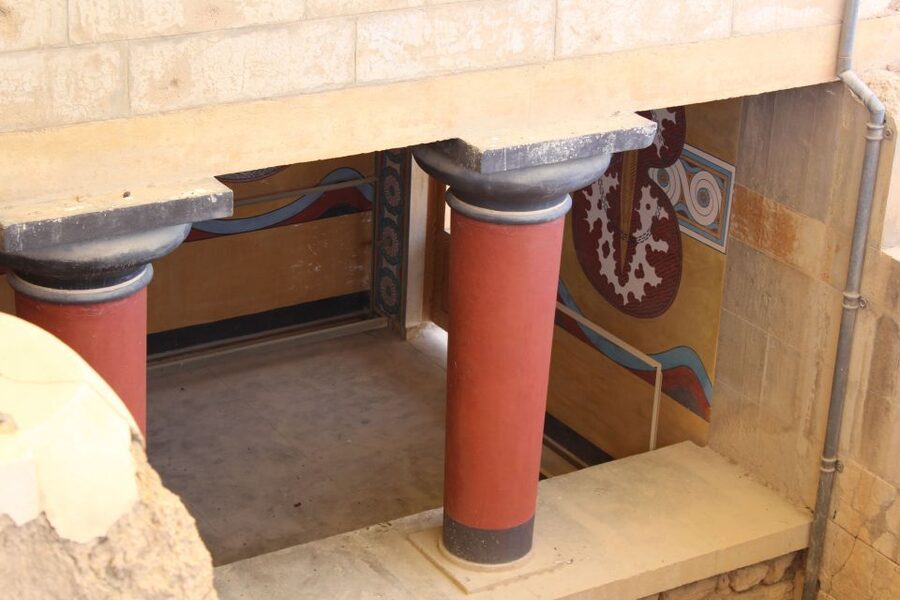 Chania to Knossos Palace- Heraklion City Private Guided Tour - Who will enjoy this tour most