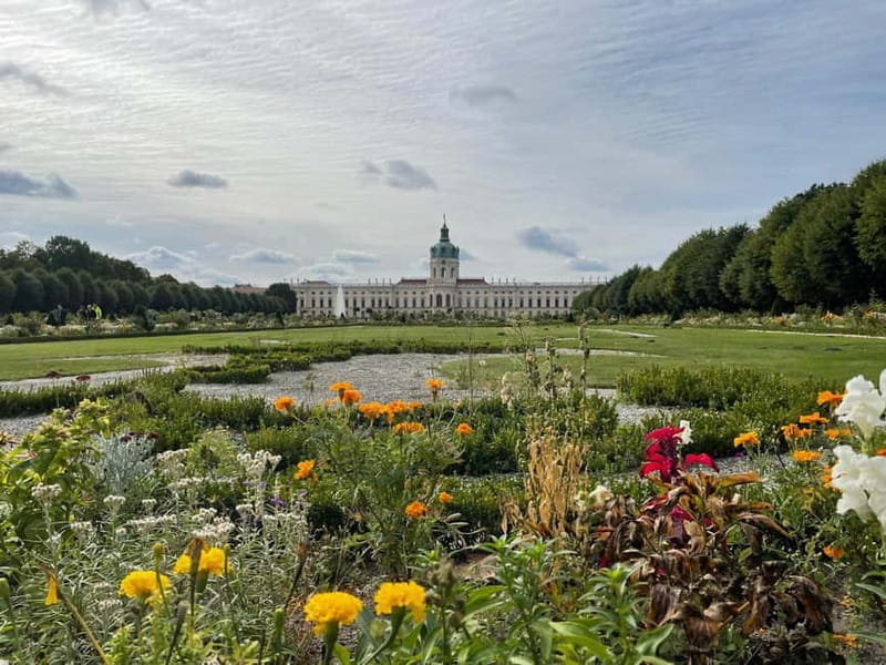 Charlottenburg Palace with an excursion to Potsdam - Key points at a glance