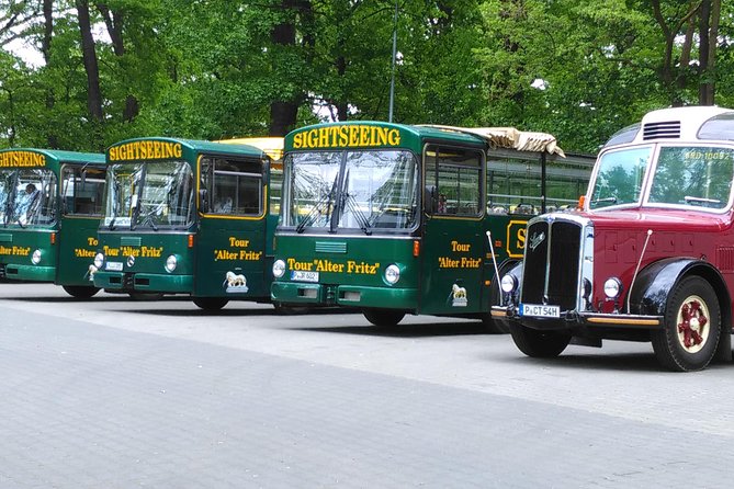 City and Palaces Tour Potsdam - Stadt- und Schloesserrundfahrt Potsdam - Starting near Potsdam station