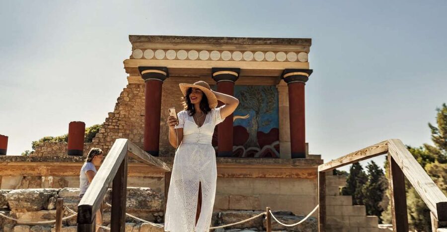 Crete: Knossos Palace and Museum E-Tickets with Audio Guides - Why this two-site ticket works well