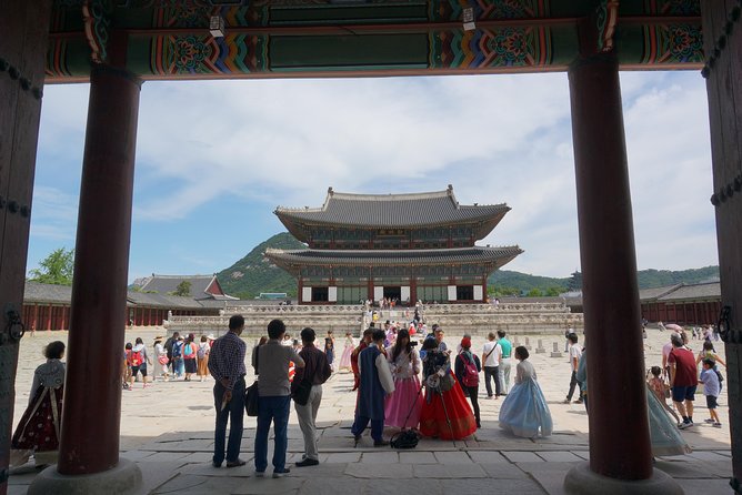 Customized Private Seoul tour: Palace, Market etc(Airport Option) - Nami Island, railbike, and the Garden of Morning Calm