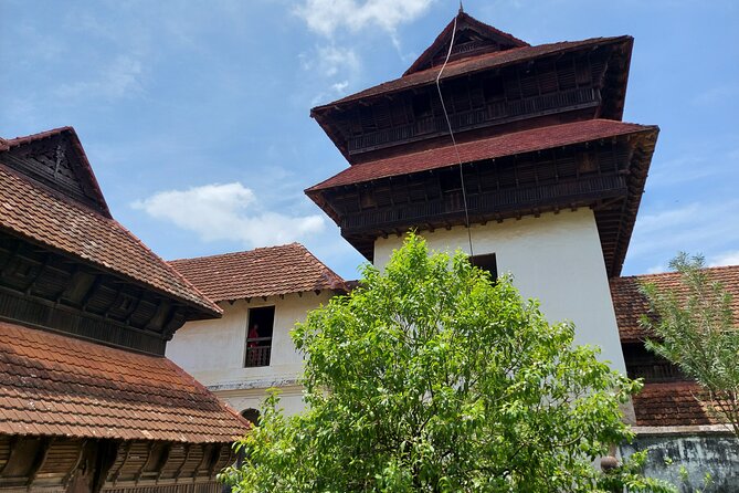 Day trip to Kanyakumari beach and Padmanabhapuram palace - Walking through Padmanabhapuram Palace