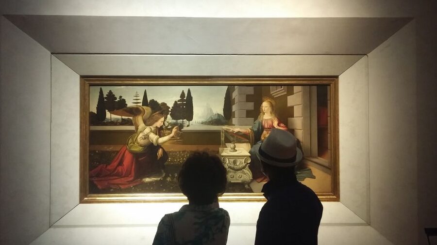 Discover Uffizi and Palazzo Vecchio: Half Day Guided Tour - A short break before the second museum