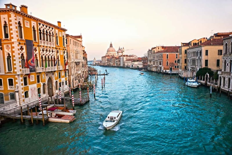 Doge's Palace, St. Mark's & Gondola Ride with Options - St. Mark’s Basilica in 45 minutes