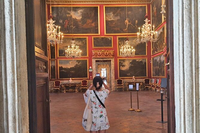 Doria Pamphilj Palace Gallery and Museum Private Tour with Local Guide - The Chapel and Throne Room