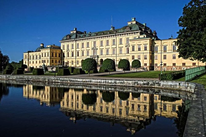 Drottningholm Palace Private Guided Tour - Two hours inside Drottningholm Palace