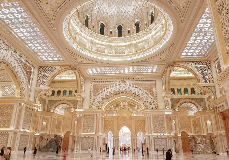 Dubai: Abu Dhabi Grand Mosque, Palace, and Heritage Village - Qasr Al Watan is the day’s great surprise