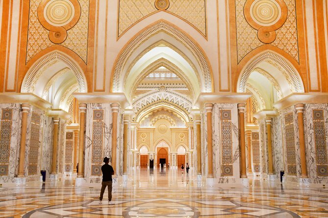 Dubai to Abu Dhabi Day Trip: Grand Mosque, Palace & Etihad Towers - Sheikh Zayed Grand Mosque: allow the full 90 minutes