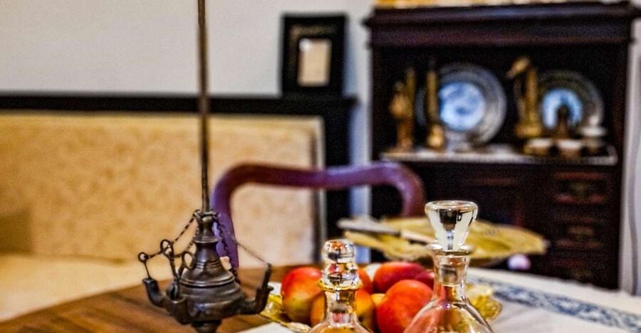 Dubrovnik History, Sweets & Liquors in a Private Palace - A quiet change of pace at the private palace