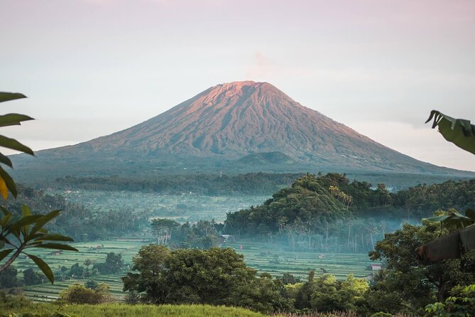 East Bali Tour: Gate of Heaven, Water Palace, Sleeping Gajah - Lempuyang Temple and the famous Gate of Heaven