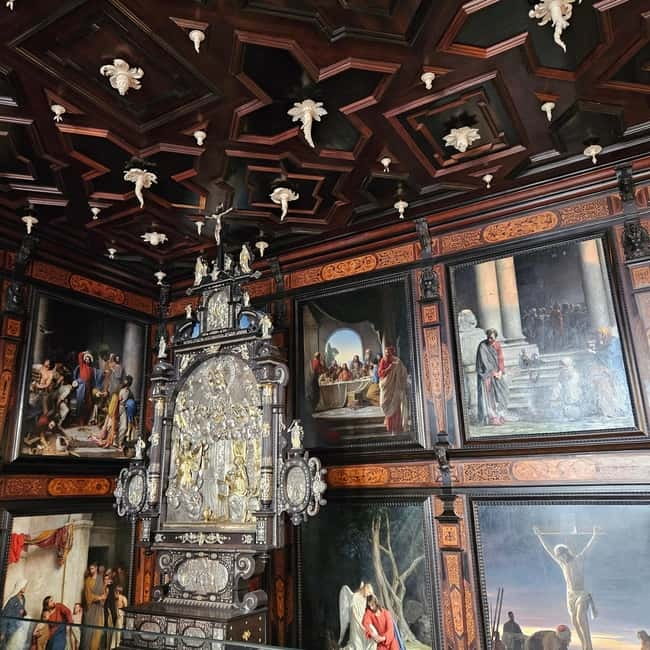 Easy Pace Tour of Kronborg Castle and Frederiksborg Palace - Weather, clothing, and the practical details