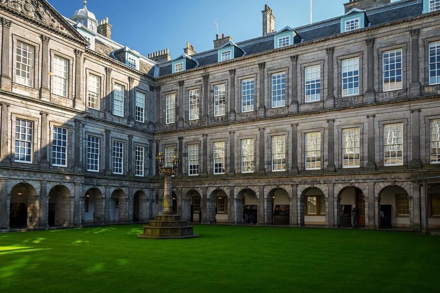 Edinburgh: Harry Potter Tour & Palace of Holyrood Entry - How much value does $78 offer?