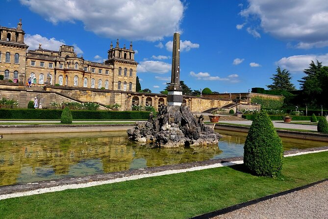 Exclusive Blenheim Palace &Cotswolds Private Day Tour from London - Bibury and Arlington Row in a short half-hour