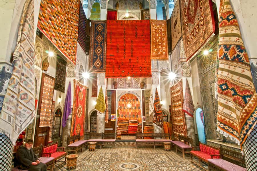 Fes: Royal Palace, Madrasa, Tannery & Souks and Medina Tour - The Medina and the route to Bab Boujloud