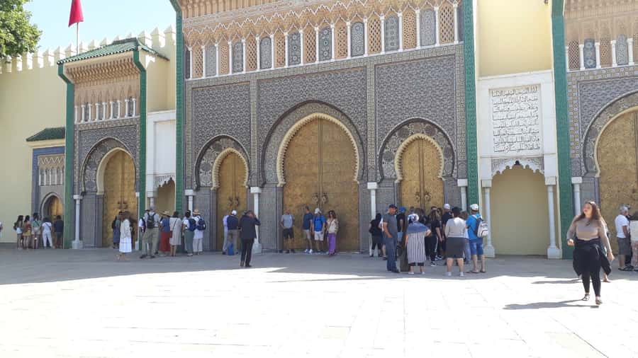 Fez Ramparts Tour: King’s Palace, Jewish Quarters, Tanneries - The ceramic factory adds a practical touch
