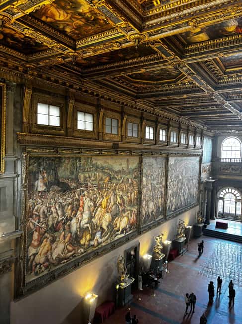Florence: Palazzo Vecchio Entry with Option Tower Climb - Frescoes, sculptures, and the Medici story