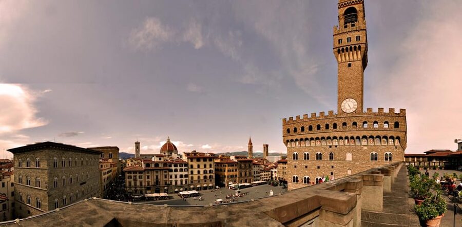 Florence:Palazzo Vecchio Skip-the-line Ticket & Audio Guide - Meeting at the Fountain of Neptune