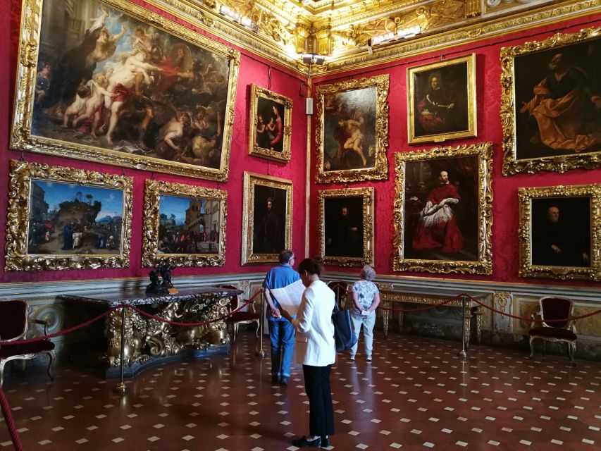 Florence: Pitti Palace and Palatina Gallery Ticket and Tour - Why the Pitti Palace feels different from Florence’s other museums