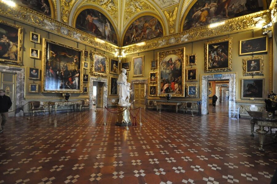 Florence: Pitti Palace, Boboli Garden, Palatine Gallery Tour - Guide quality is the main reason to book