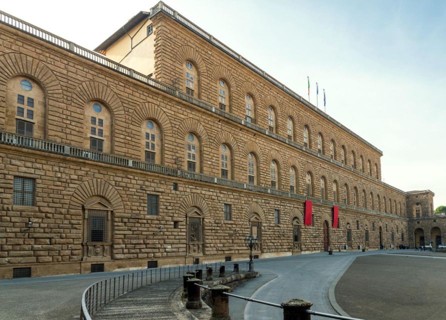 Florence: Pitti Palace Small Group Tour - Meeting near the Uffizi, then walking to Pitti Palace