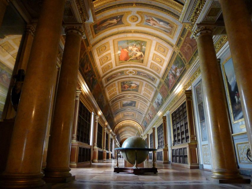 Fontainebleau: Palace Private Guided Tour with Ticket - Napoleon I’s apartments and the imperial bedroom