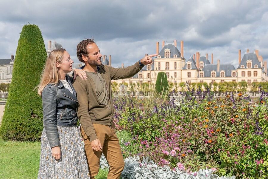 Fontainebleau & Vaux-le-Vicomte Châteaux Day Tour from Paris - How to make the day work better