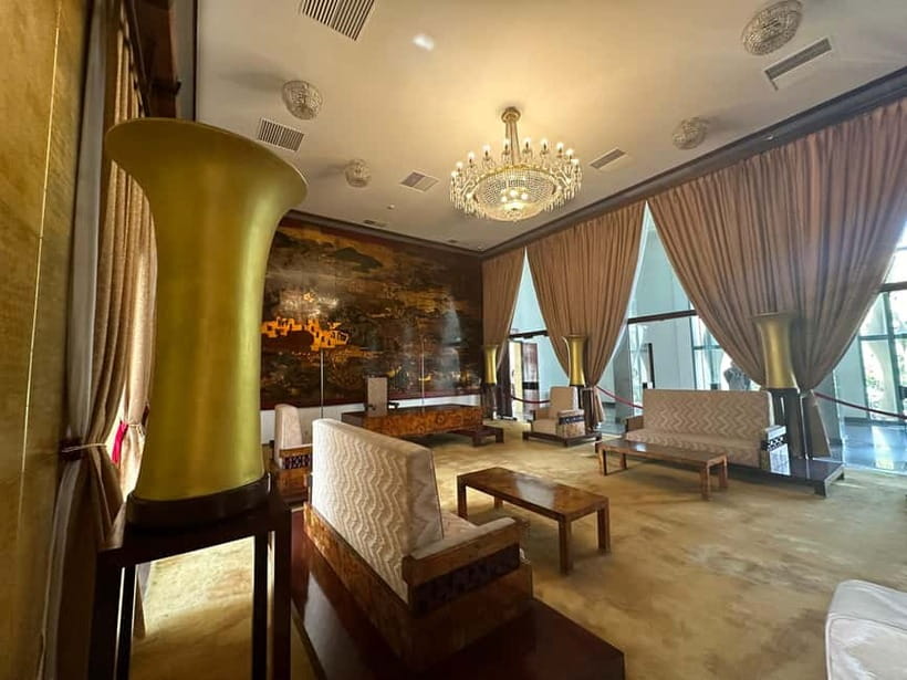 Free E-Sim War Remnants Museum & Independence Palace Tour - Is this tour right for you?