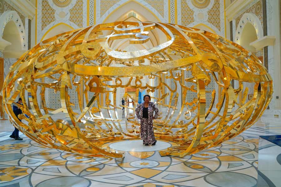 From Abu Dhabi: Grand Mosque, Royal Palace& Heritage Village - What the $59 tour really gives you