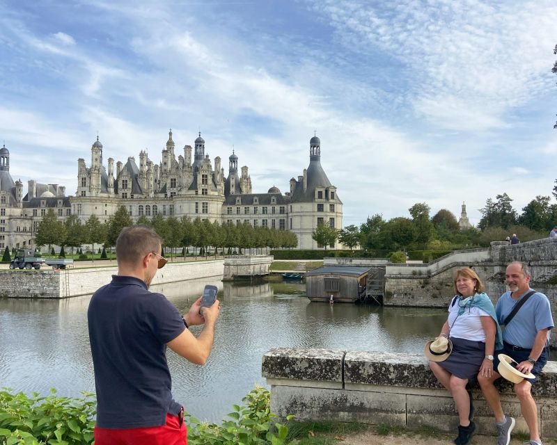 From Amboise : Full-Day Chambord & Chenonceau Chateaux - Chenonceau: a castle built across the Cher River