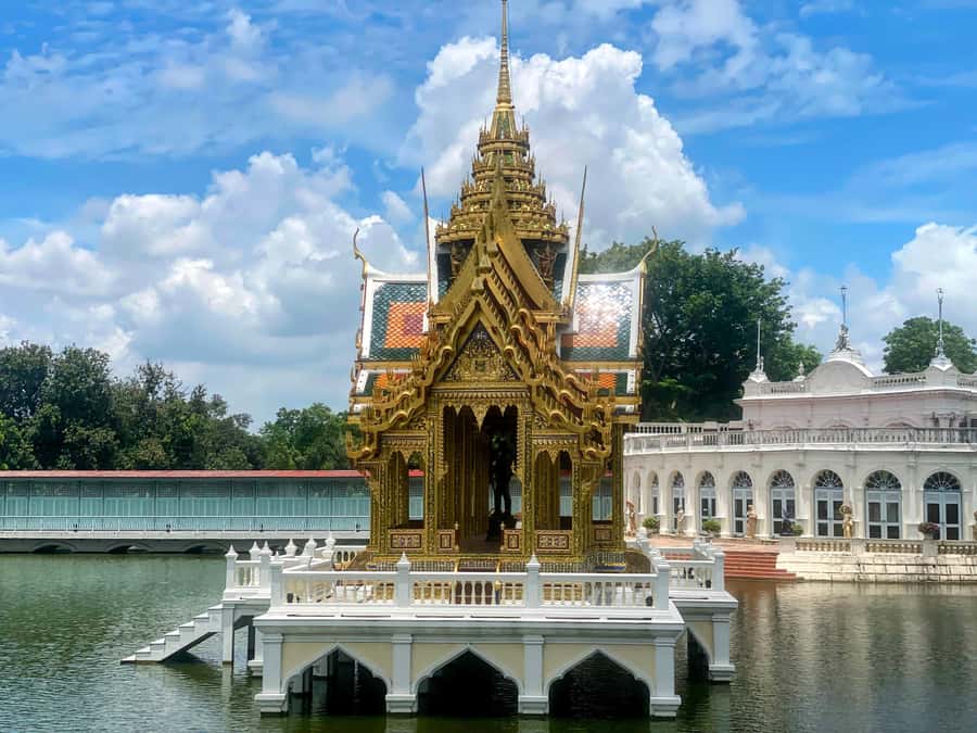 From Bangkok: Ayutthaya Temples Tour with Bang Pa-In Palace - Ayothaya Floating Market adds food and shopping