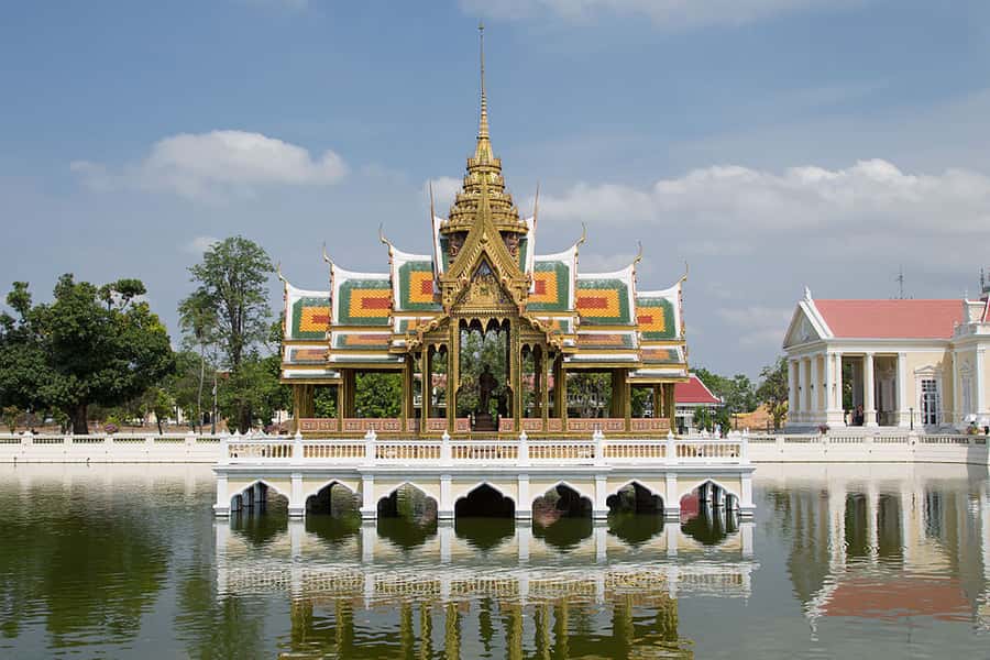 From Bangkok: Bang Pa-In Palace & Ayutthaya Private Trip - Bang Pa-In Palace and its church-style temple