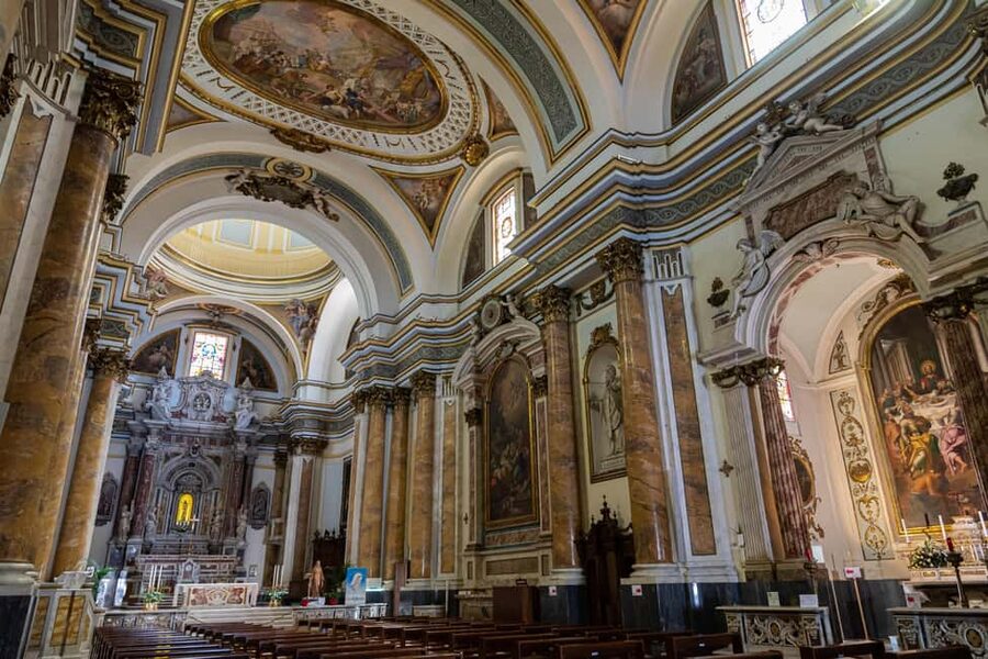 From Cochin: Fort Kochi Same Day Tour with Dutch Palace - St. Francis Church and Santa Cruz Basilica