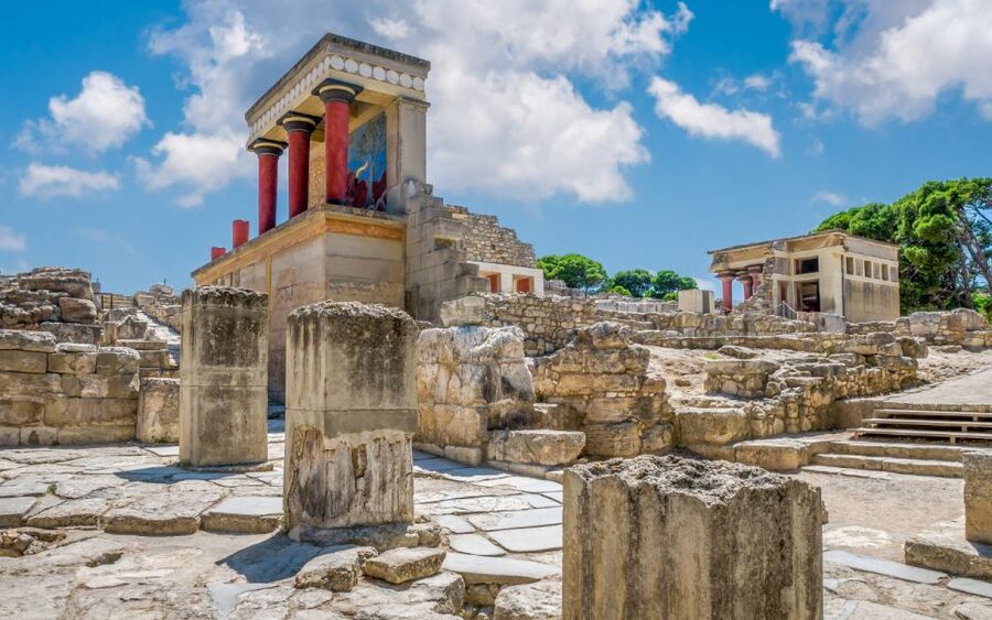 From Heraklion: Knossos Palace Guided Tour & Heraklion City - Knossos Palace: two hours with useful context