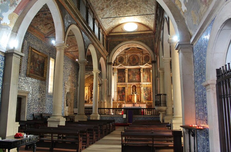 From Lisbon: Óbidos and Mafra Palace Private Tour - Practical tips before you go