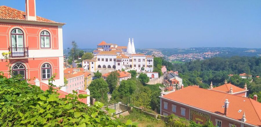 From Lisbon: Sintra, Pena Palace and Quinta da Regaleira - FAQ