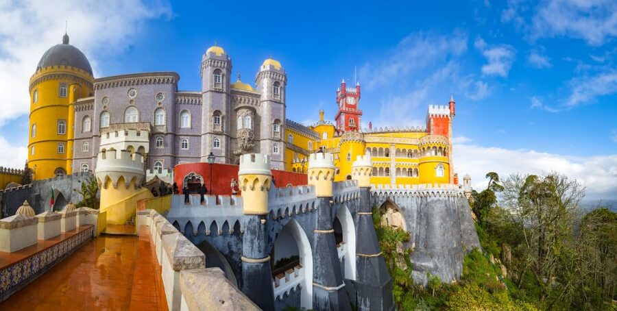 From Lisbon: Sintra Tour - Pena, Regaleira & Monserrate - Why Sintra works as a full-day trip