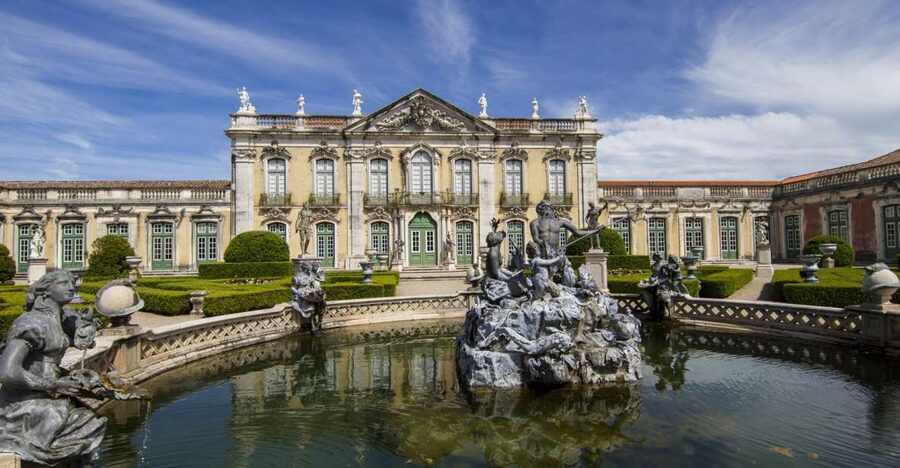 From Lisbon: Sintra Tour with Queluz Palace Entrance - Sintra town mixes palaces, churches, and old streets