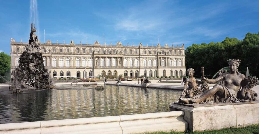 From Munich: Herrenchiemsee Palace and Boat Trip Day-Tour - Why the guides matter on this route
