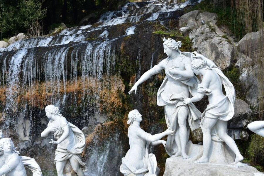 From Naples: Royal Palace of Caserta Ticket & Digital Guide - Using the digital guide without draining your phone