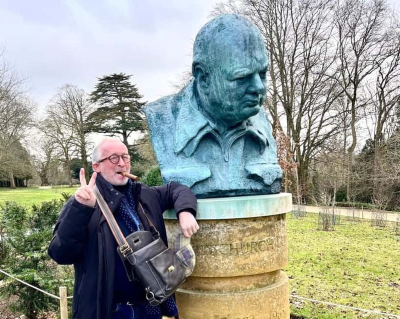 From Oxford: Churchill Tour to Blenheim Palace & his grave. - Why this makes a strong Oxford day trip