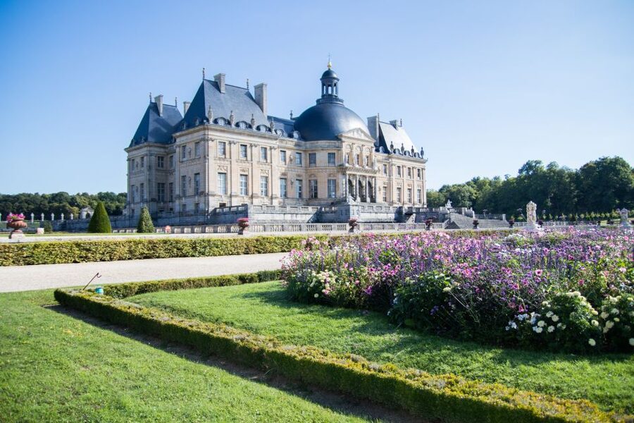 From Paris: Chateau de Fontainebleau & Vaux-Le-Vicomte Tour - Vaux-le-Vicomte: gardens, ambition, and a cautionary tale