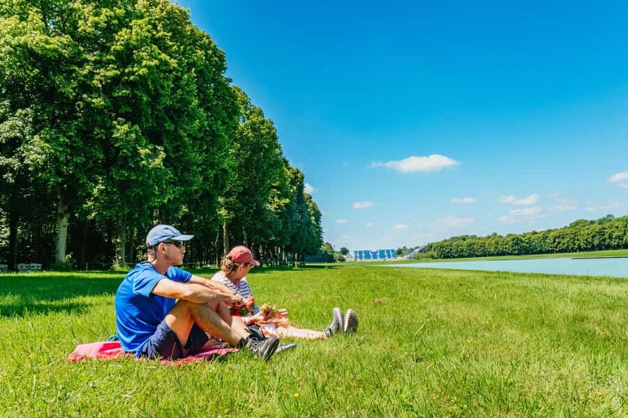 From Paris: Skip-the-Line Palace of Versailles Bike Tour - From Montparnasse to Versailles in 15 minutes