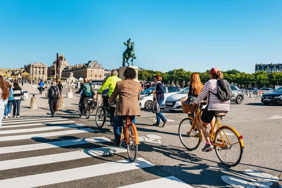 From Paris: Skip-the-Line Palace of Versailles Bike Tour - Who should book this Versailles bike tour?