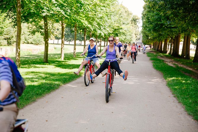From Paris: Versailles Bike Tour w/ Palace, Gardens, & Picnic - Petit Trianon and Queen’s Hamlet