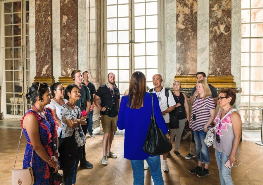 From Paris: Versailles Palace and Gardens Guided Day Trip - Who should book this Versailles experience?