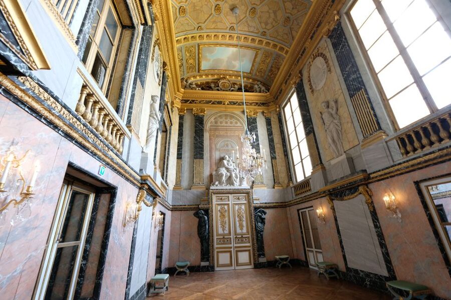 From Paris: Versailles Palace and Gardens Guided Day Trip - Price and overall value at $124