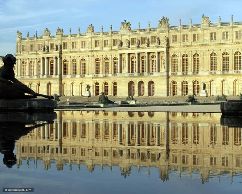 From Paris: Versailles Palace and Gardens with Transfer - Why the bus transfer can be worth $104