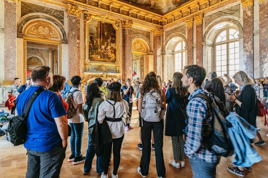 From Paris: Versailles Palace Guided Tour & Gardens Access - Who should book this Versailles tour?