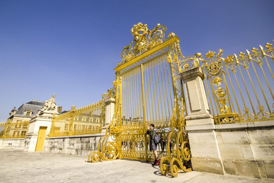 From Paris: Versailles Palace Self Guided & Gardens tickets - Meeting near the Eiffel Tower and riding to Versailles