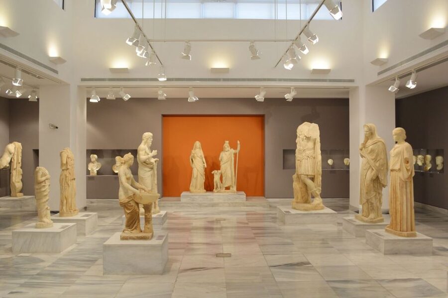 From Rethymno: Knossos Palace and Heraklion Guided Tour - The ride from Rethymno to Knossos